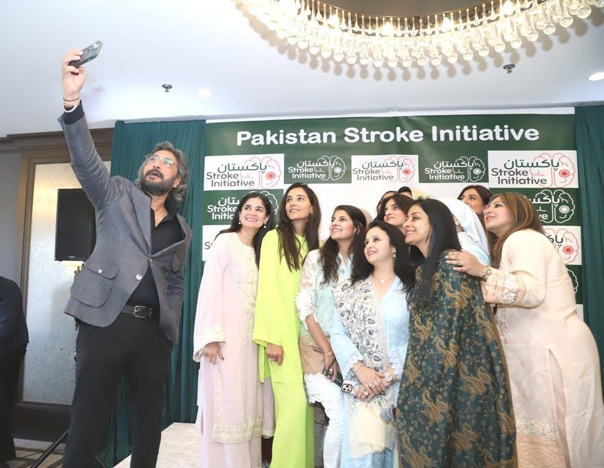 PSI fundraiser group selfie