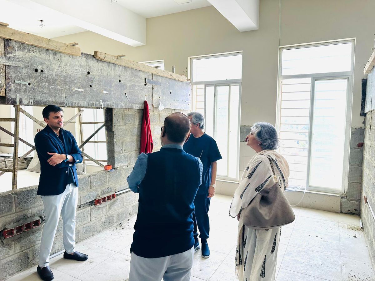 PSI team visiting the biplane suite construction site at JPMC