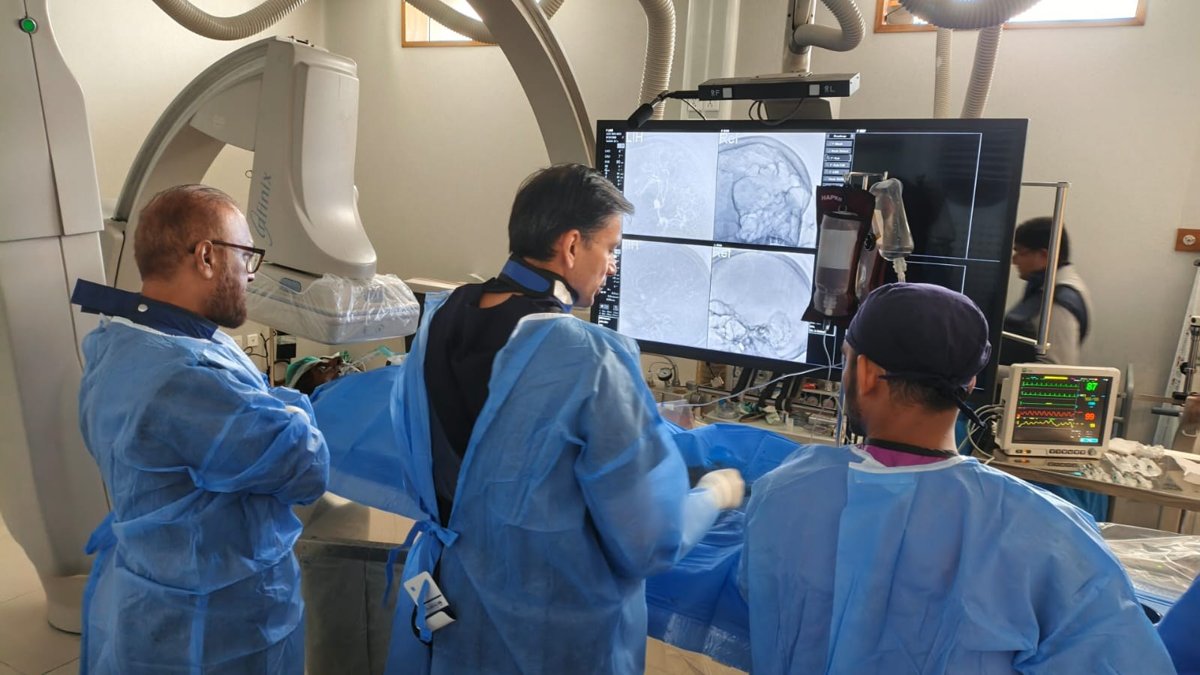 The stroke team at work in the new biplane suite at JPMC