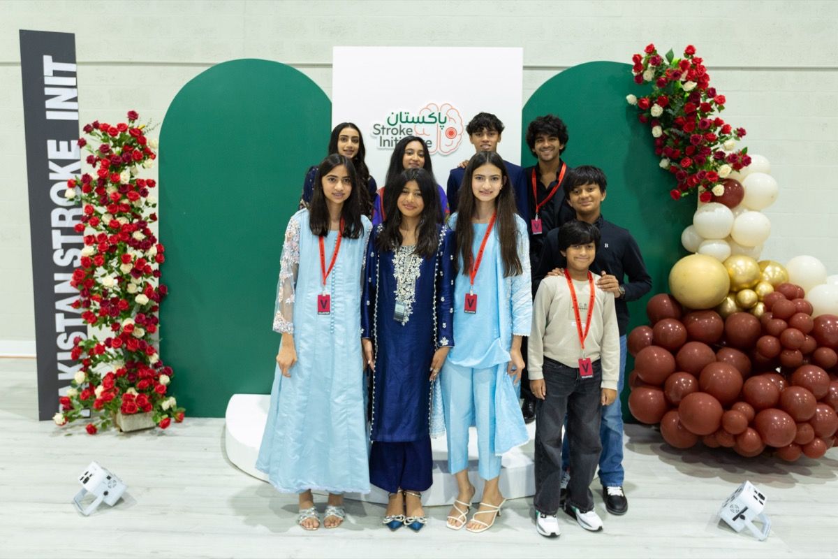 Tampa fundraiser volunteers